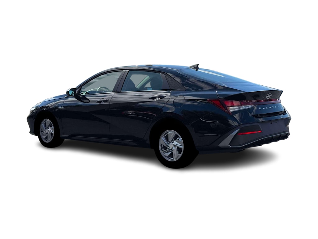 Thumbnail: 2026 Hyundai Elantra - 4