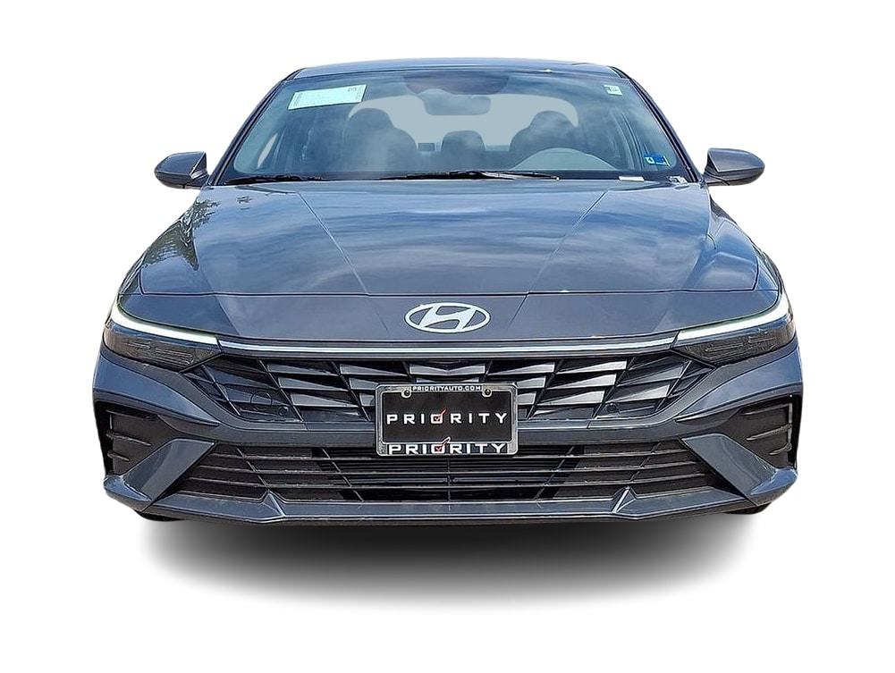 Thumbnail: 2026 Hyundai Elantra - 4