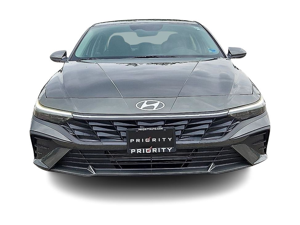 Thumbnail: 2026 Hyundai Elantra - 3