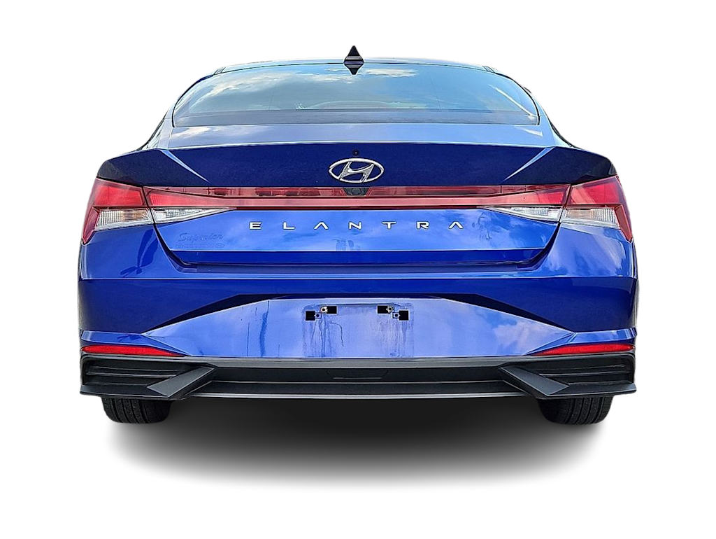 Thumbnail: 2022 Hyundai Elantra - 5