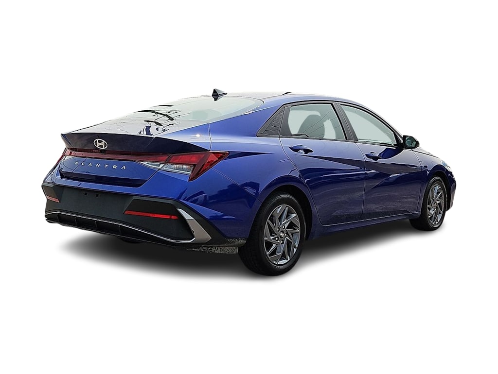 Thumbnail: 2024 Hyundai Elantra - 17
