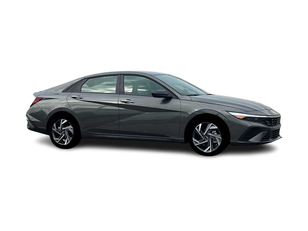 Thumbnail: 2025 Hyundai Elantra - 17