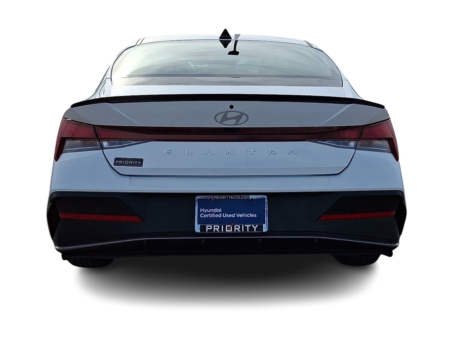 Thumbnail: 2025 Hyundai Elantra - 18