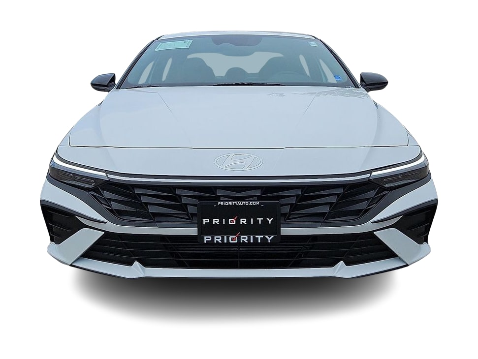 Thumbnail: 2026 Hyundai Elantra - 4