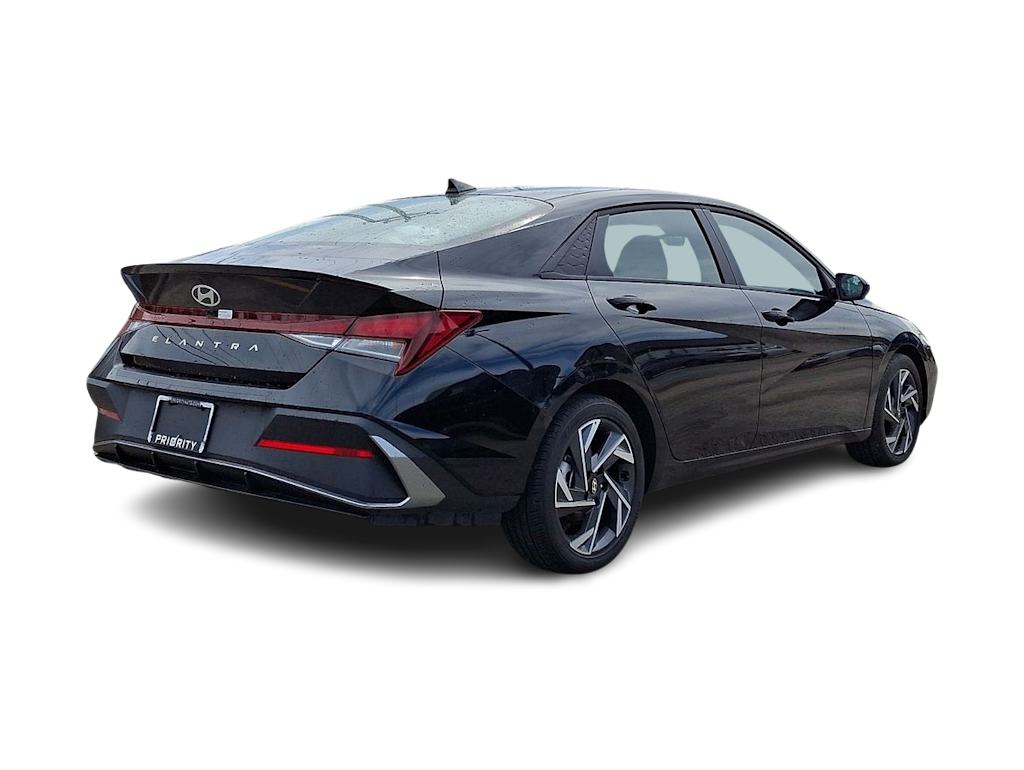 Thumbnail: 2025 Hyundai Elantra - 19
