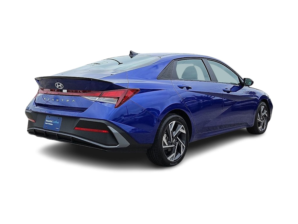 Thumbnail: 2025 Hyundai Elantra - 17