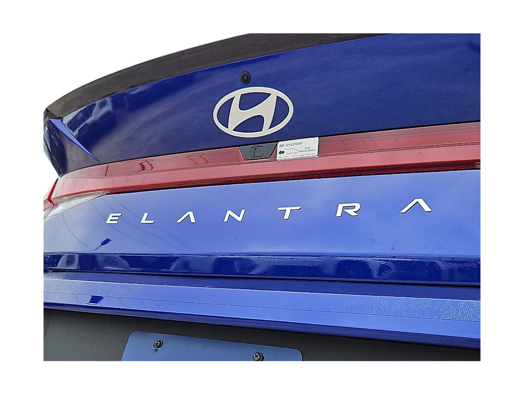 Thumbnail: 2025 Hyundai Elantra - 28