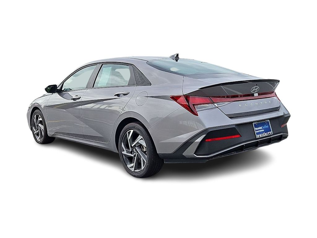 Thumbnail: 2025 Hyundai Elantra - 4