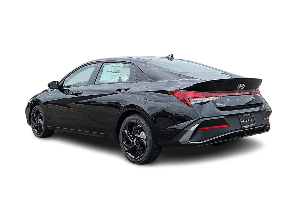 Thumbnail: 2026 Hyundai Elantra - 3