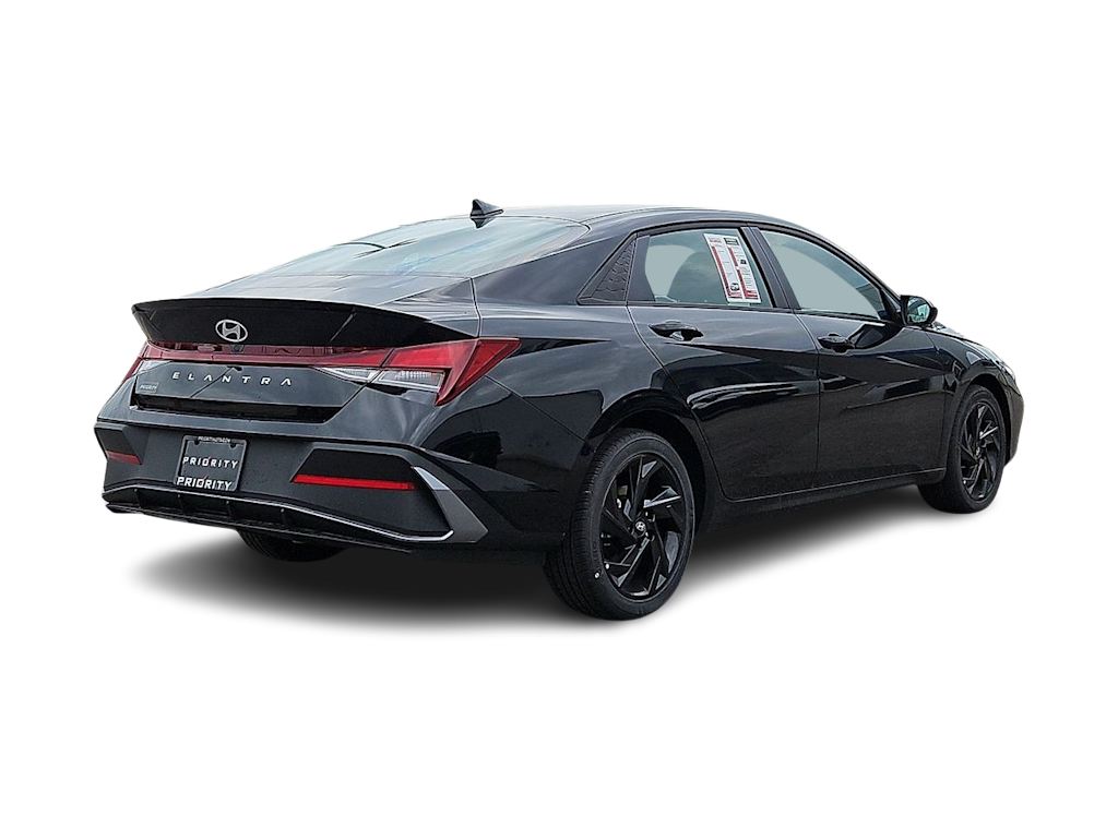 Thumbnail: 2026 Hyundai Elantra - 14