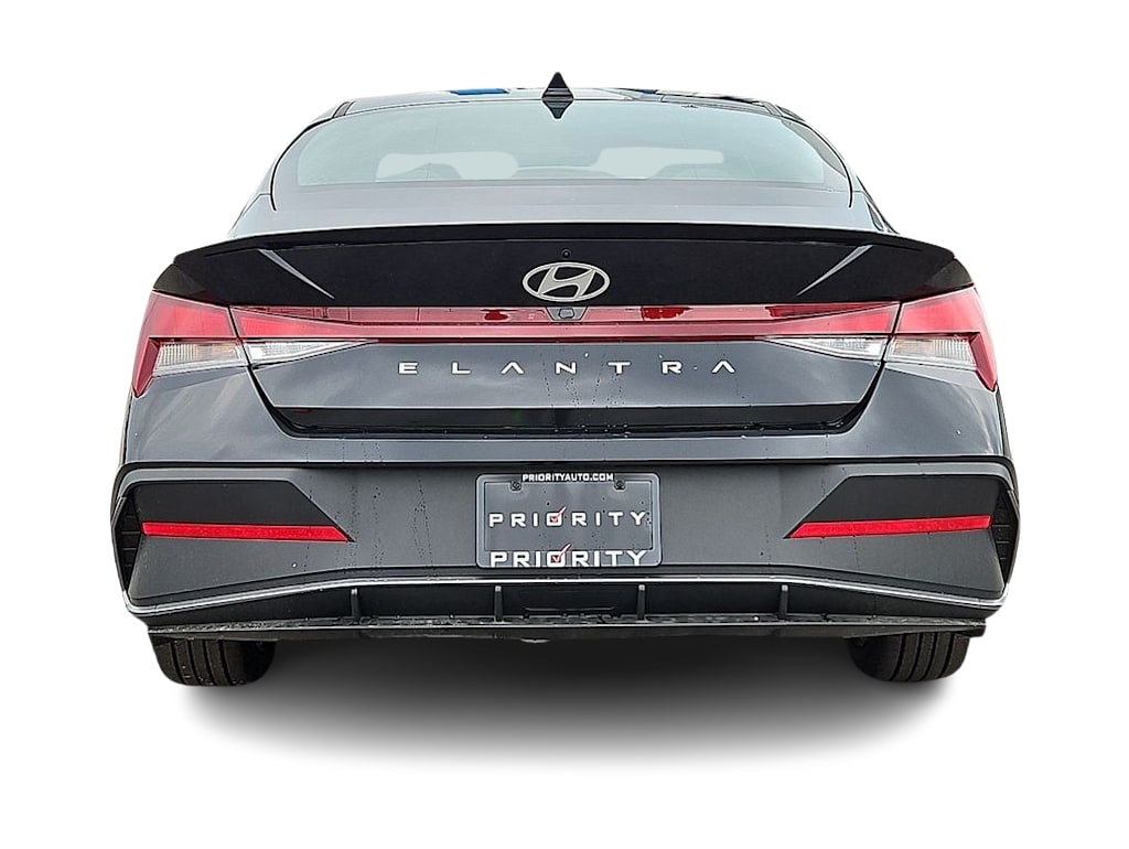 Thumbnail: 2026 Hyundai Elantra - 4