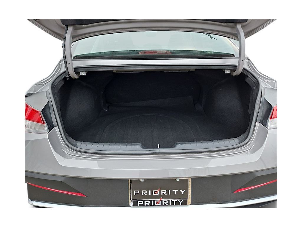 Thumbnail: 2024 Hyundai Elantra - 13