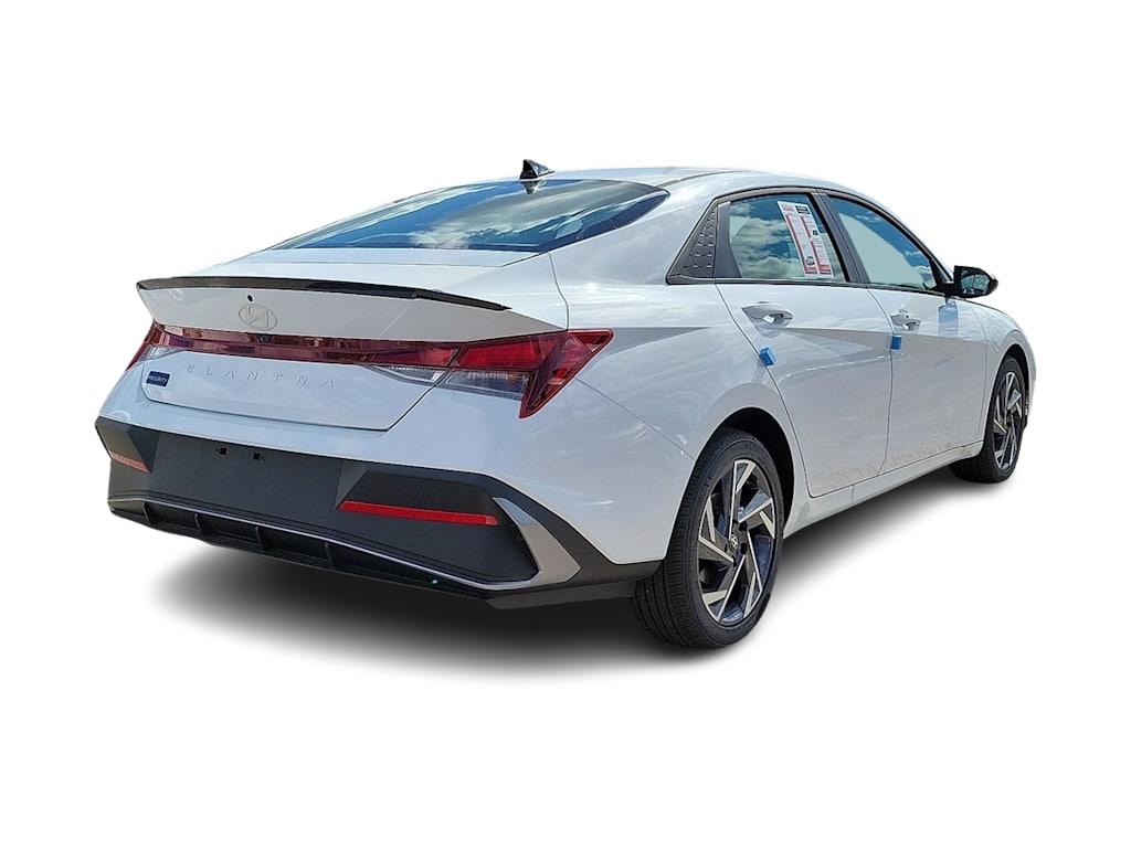 Thumbnail: 2025 Hyundai Elantra - 15