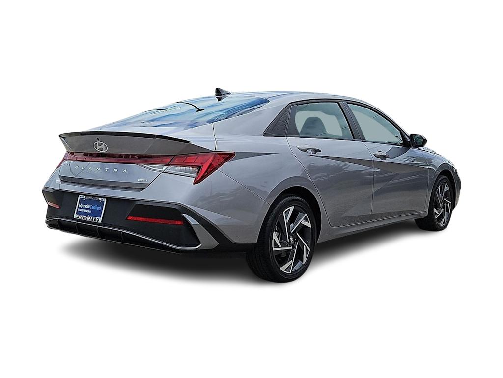Thumbnail: 2025 Hyundai Elantra - 18