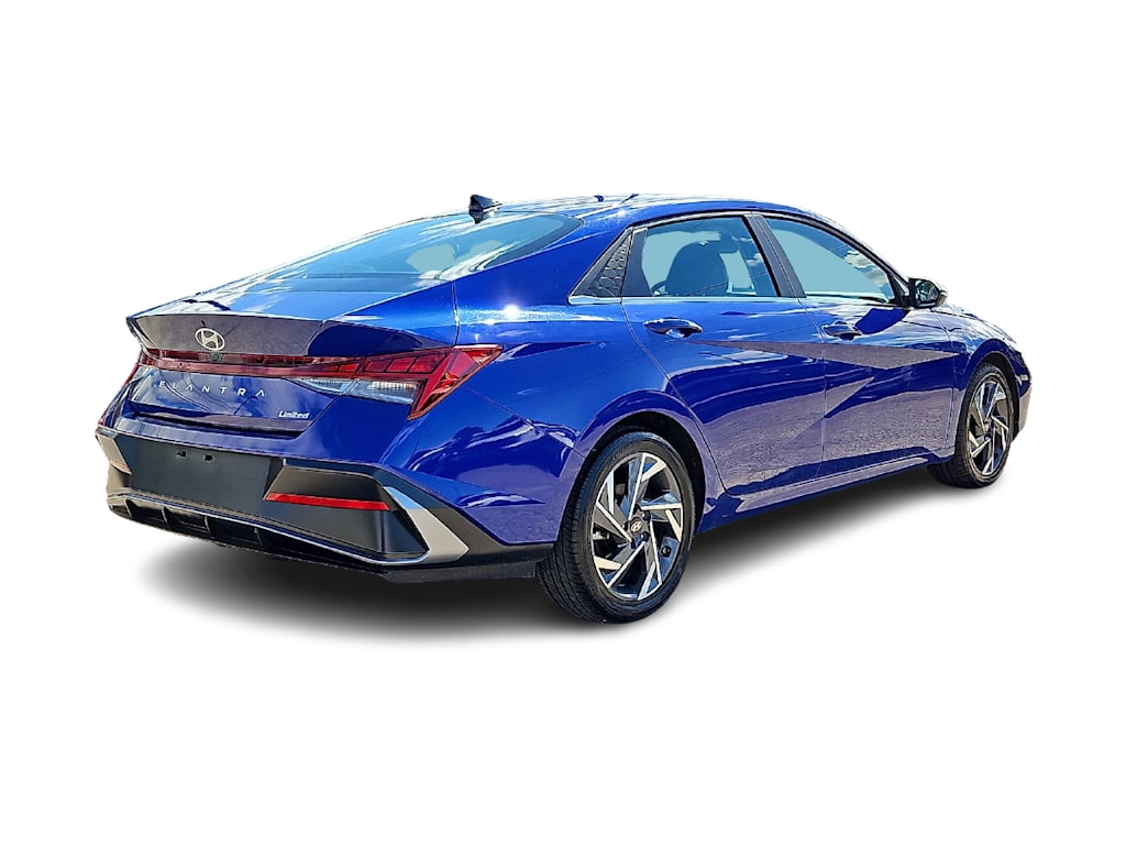 Thumbnail: 2025 Hyundai Elantra - 18