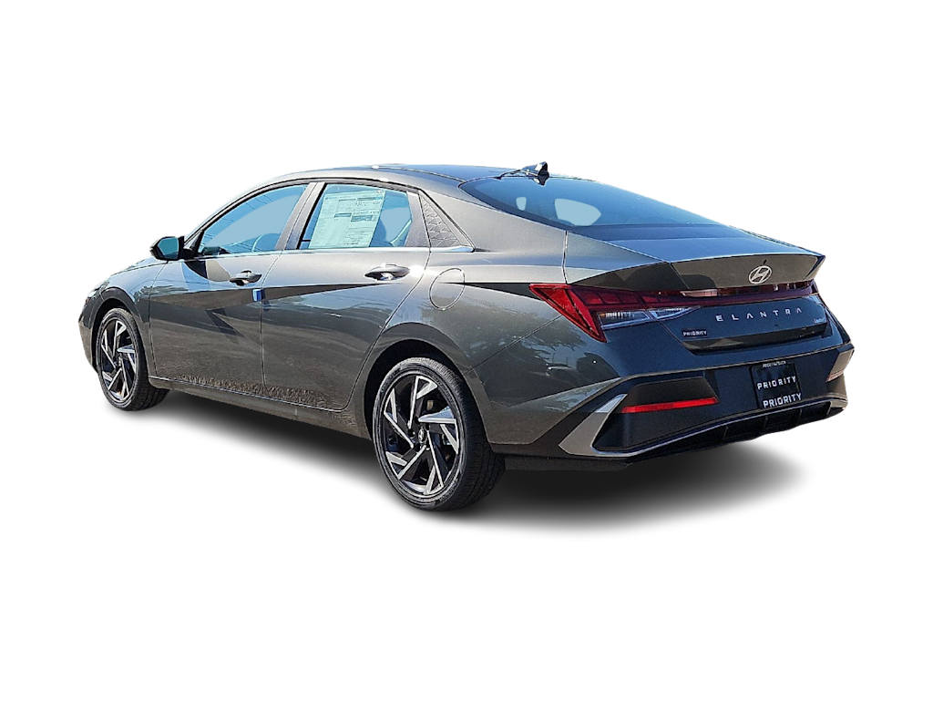 Thumbnail: 2026 Hyundai Elantra - 3