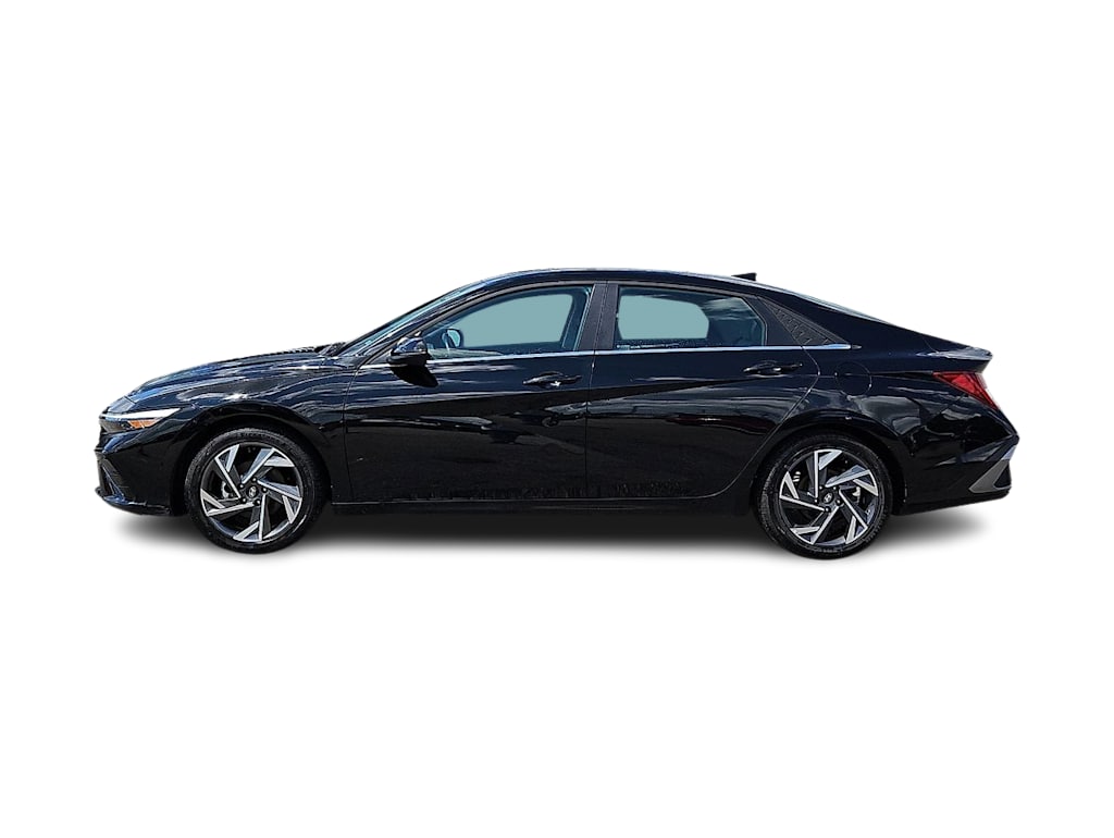 Thumbnail: 2025 Hyundai Elantra - 3