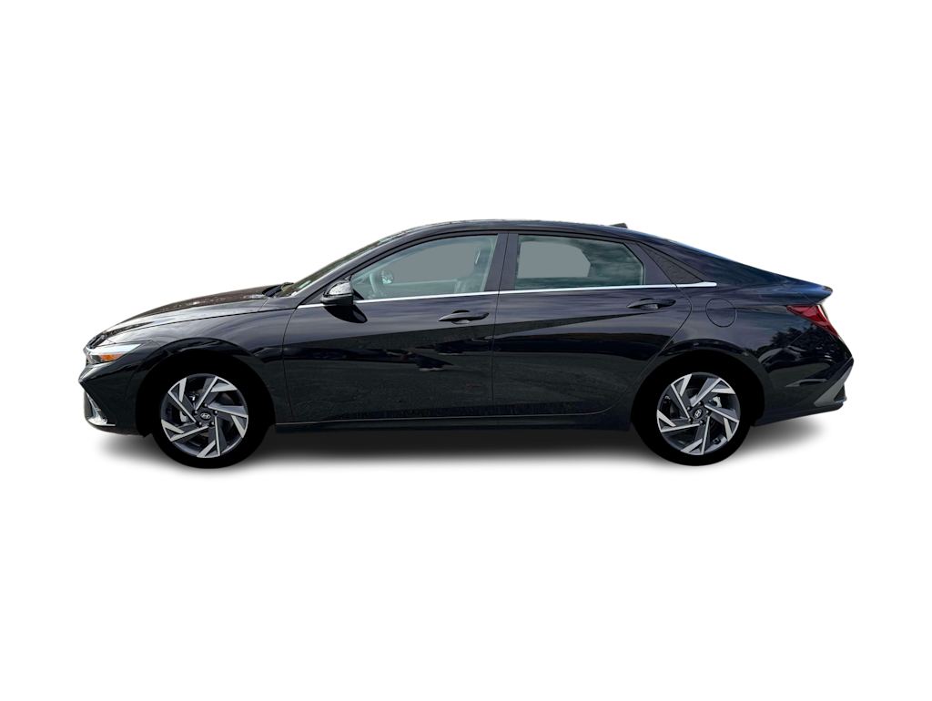 Thumbnail: 2026 Hyundai Elantra - 3