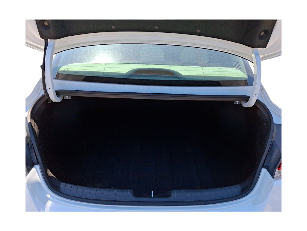 Thumbnail: 2025 Hyundai Elantra - 16