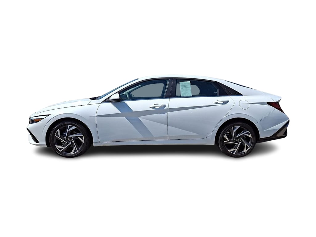 Thumbnail: 2025 Hyundai Elantra - 3