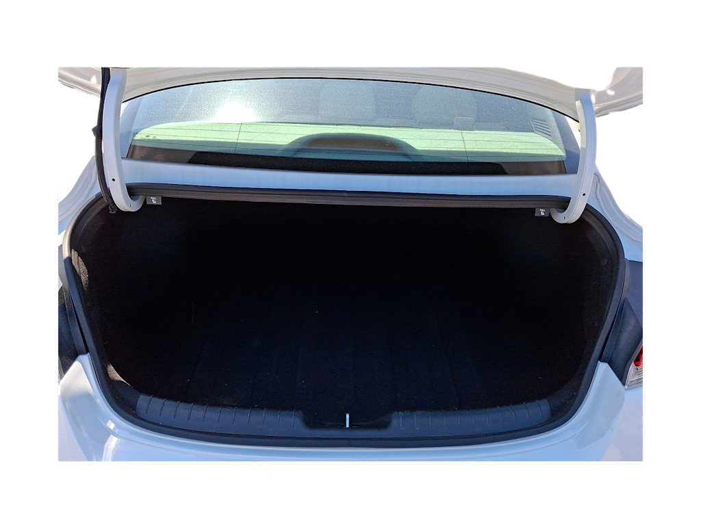 Thumbnail: 2025 Hyundai Elantra - 15