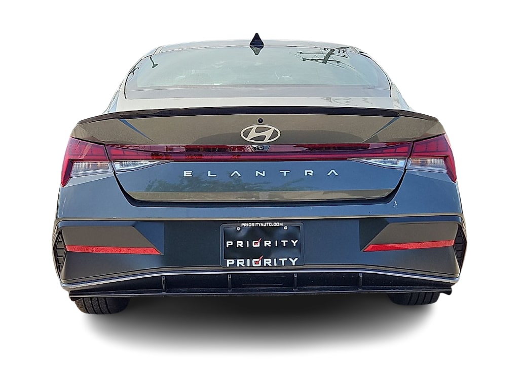 Thumbnail: 2026 Hyundai Elantra - 4