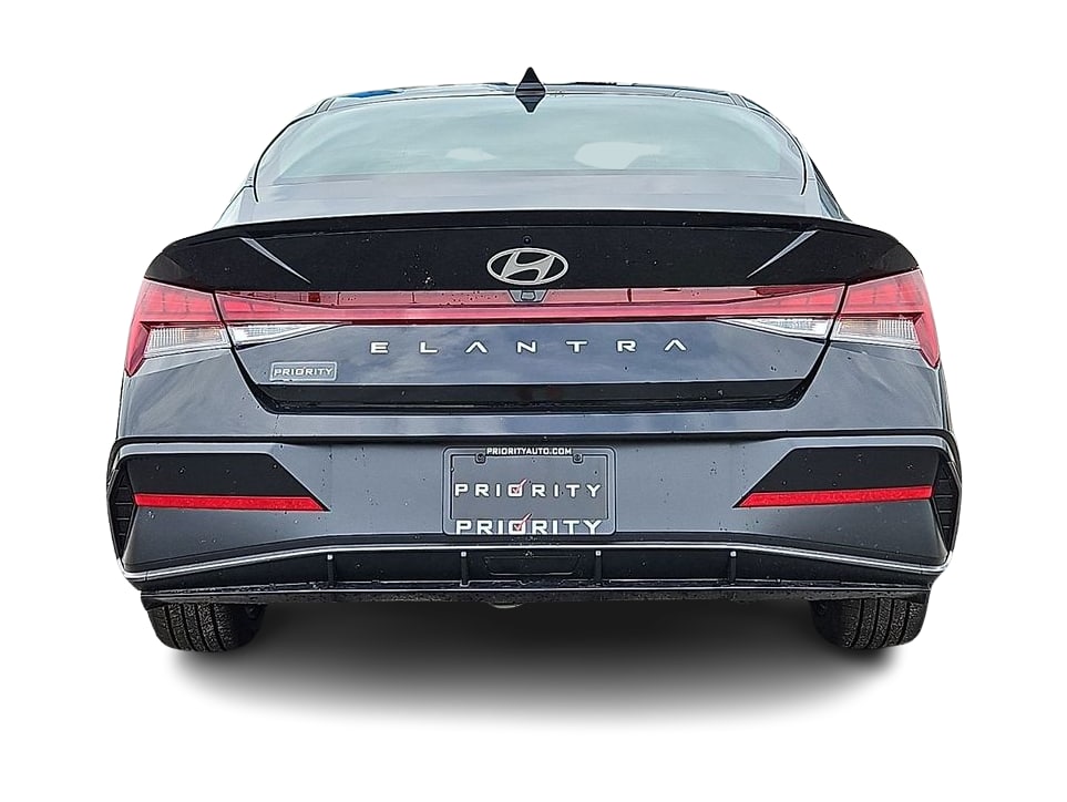 Thumbnail: 2026 Hyundai Elantra - 4