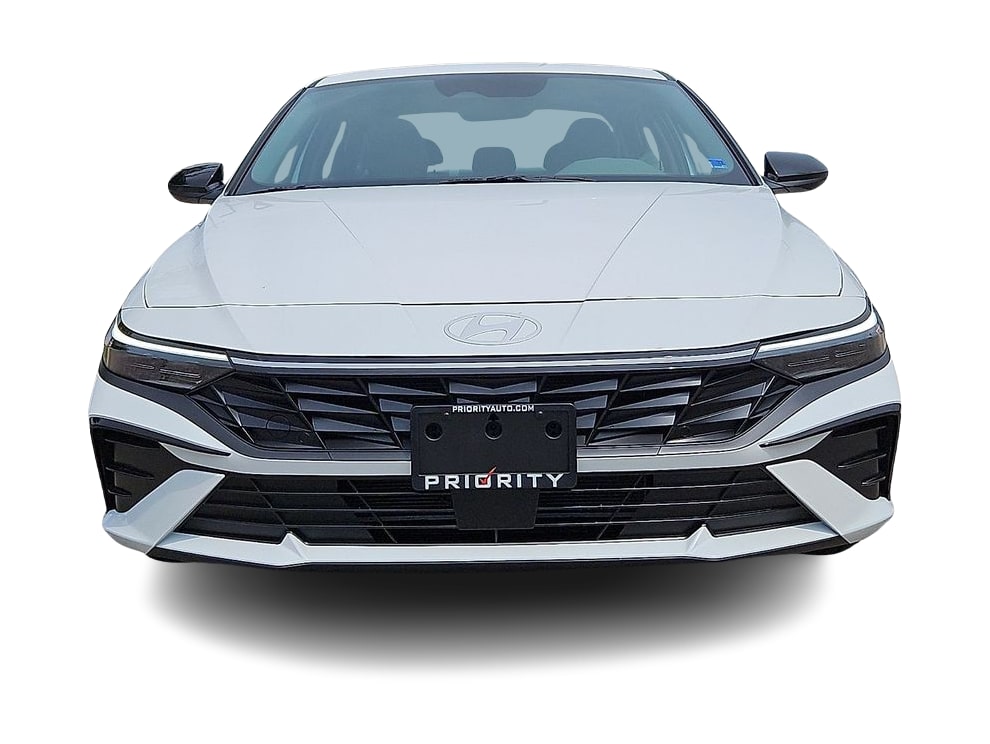 Thumbnail: 2026 Hyundai Elantra - 4