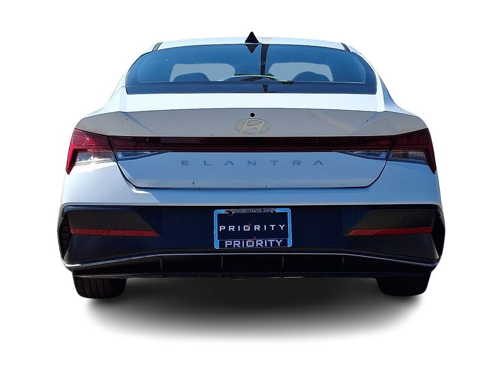 Thumbnail: 2025 Hyundai Elantra - 21