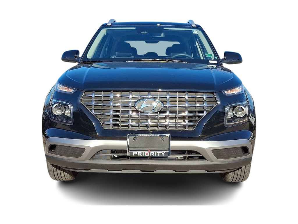 Thumbnail: 2026 Hyundai Venue - 4