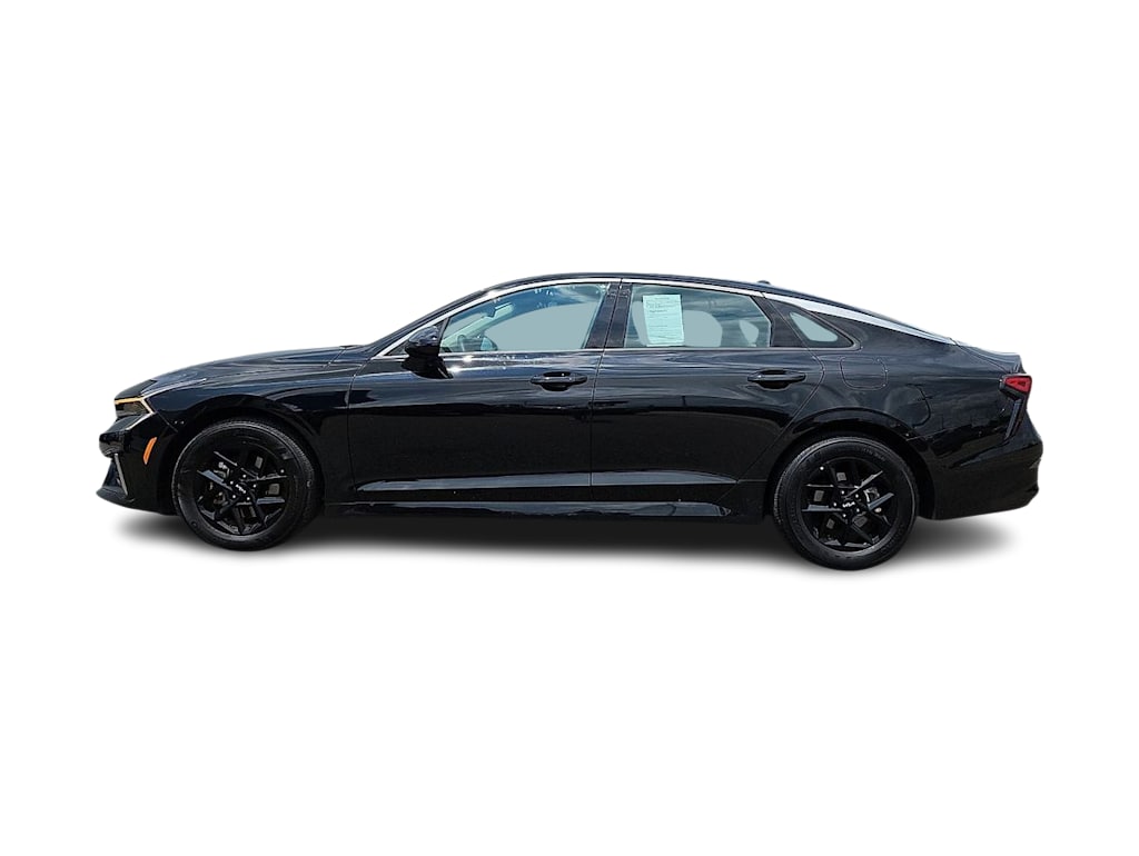 Thumbnail: 2026 Kia K5 - 3