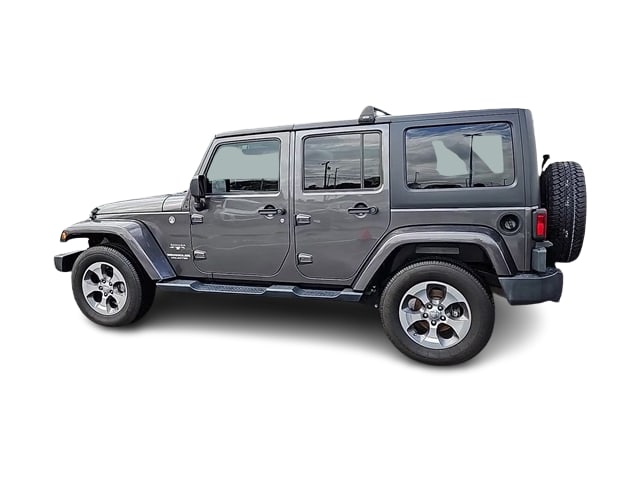 Thumbnail: 2017 Jeep Wrangler - 21