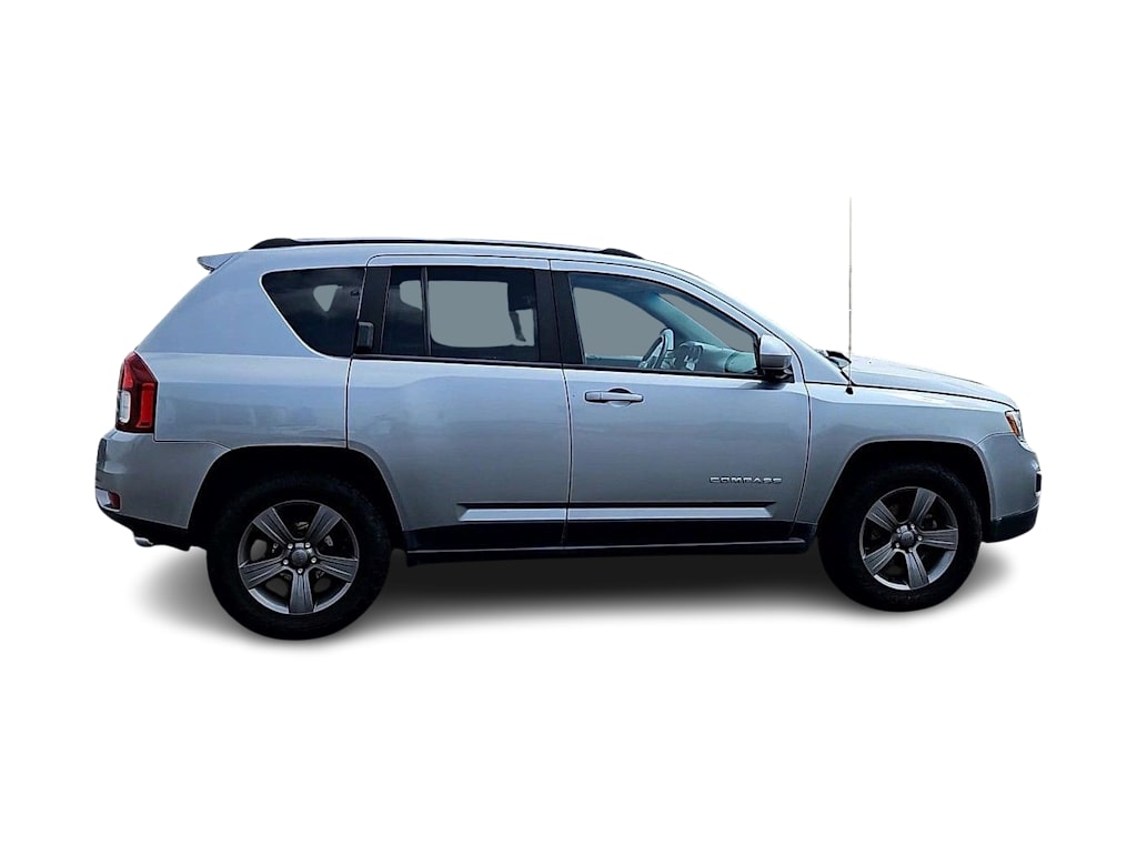 Thumbnail: 2016 Jeep Compass - 23