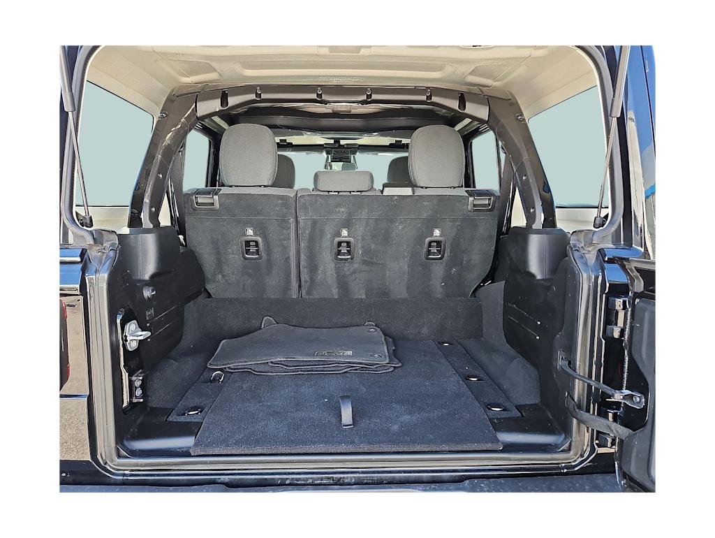 Thumbnail: 2025 Jeep Wrangler - 17
