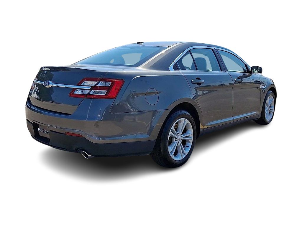 Thumbnail: 2018 Ford Taurus - 23