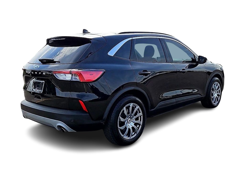 Thumbnail: 2022 Ford Escape - 22