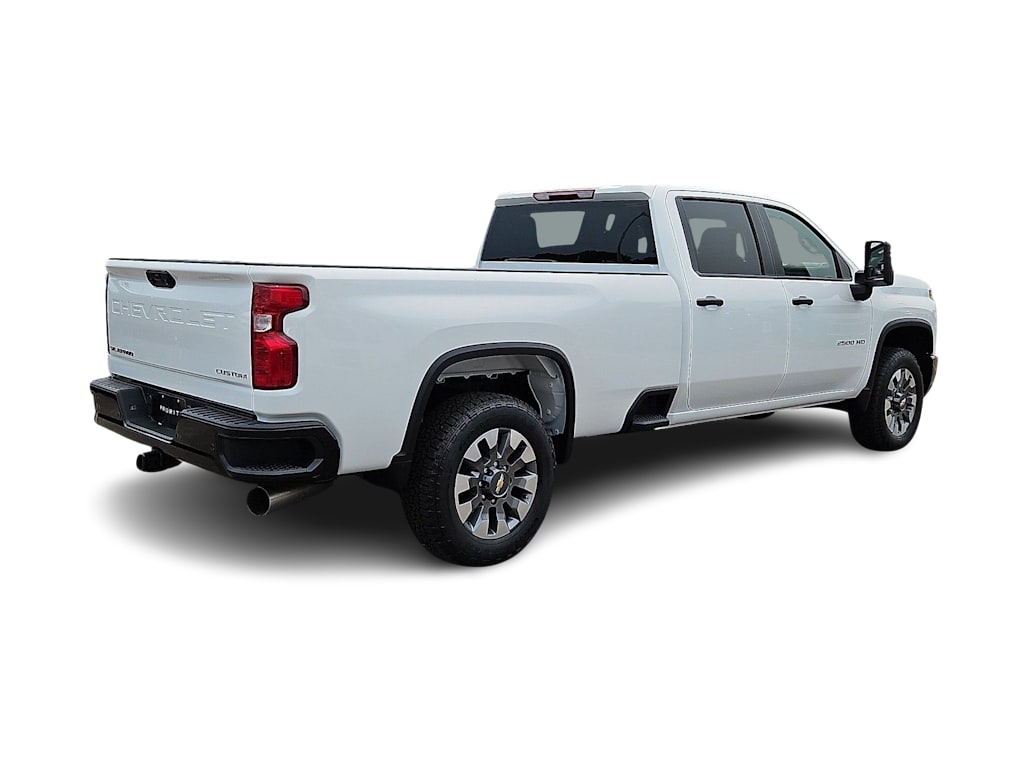 Thumbnail: 2026 Chevrolet Silverado 2500 - 14