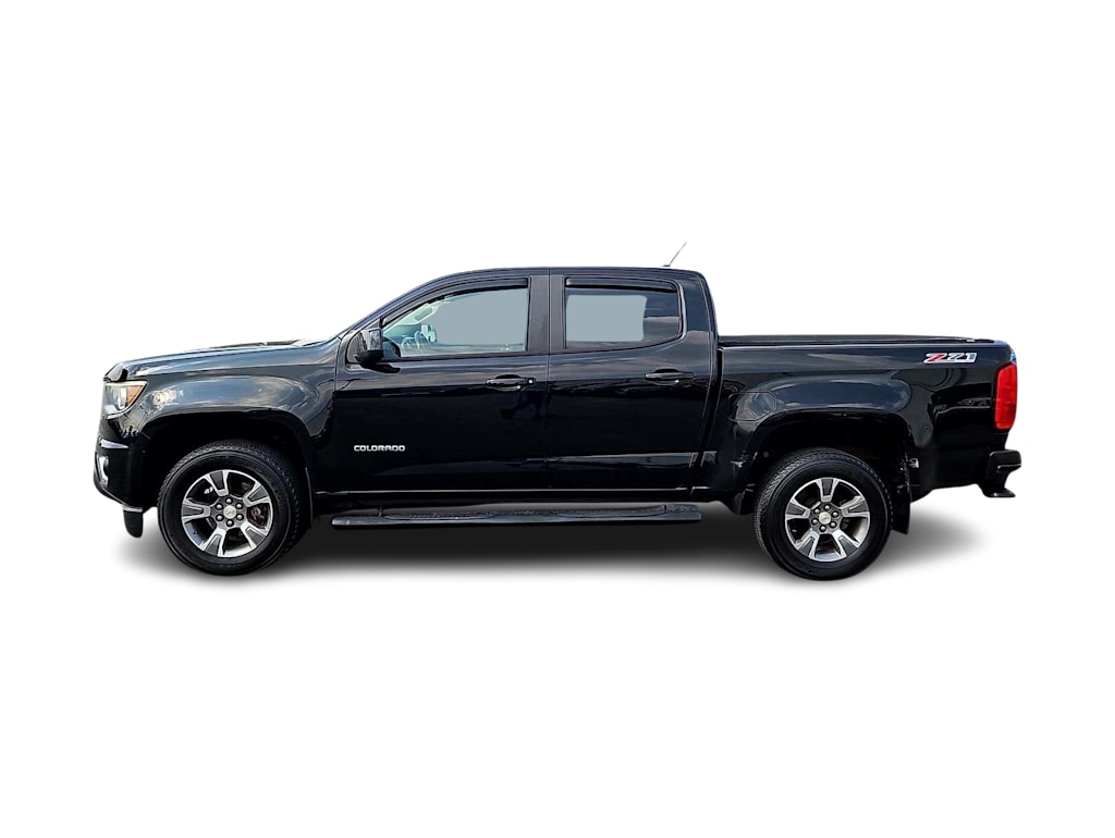 Thumbnail: 2016 Chevrolet Colorado - 3