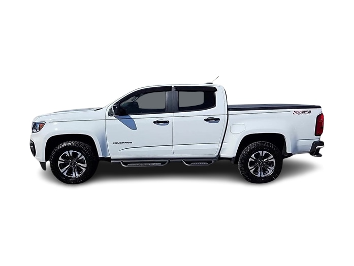 Thumbnail: 2022 Chevrolet Colorado - 3