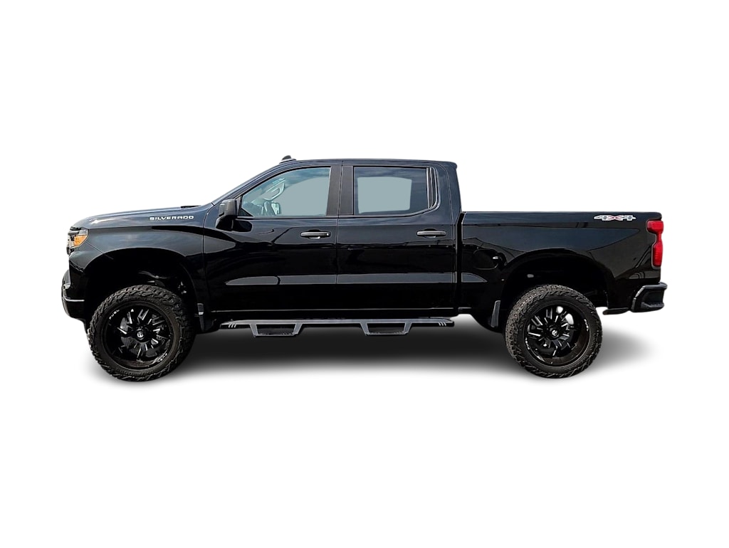 Thumbnail: 2022 Chevrolet Silverado 1500 - 3