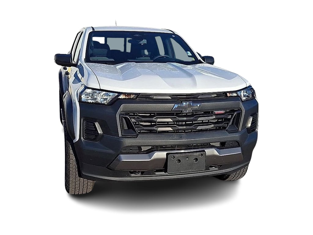 Thumbnail: 2023 Chevrolet Colorado - 6