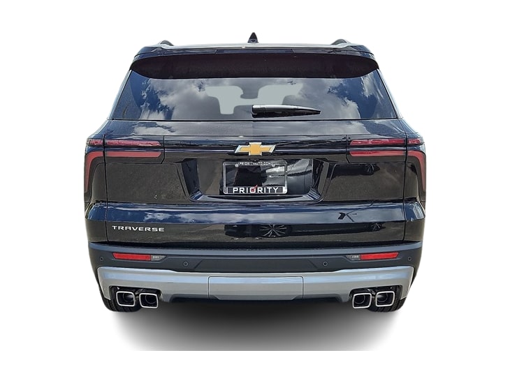 Thumbnail: 2025 Chevrolet Traverse - 4