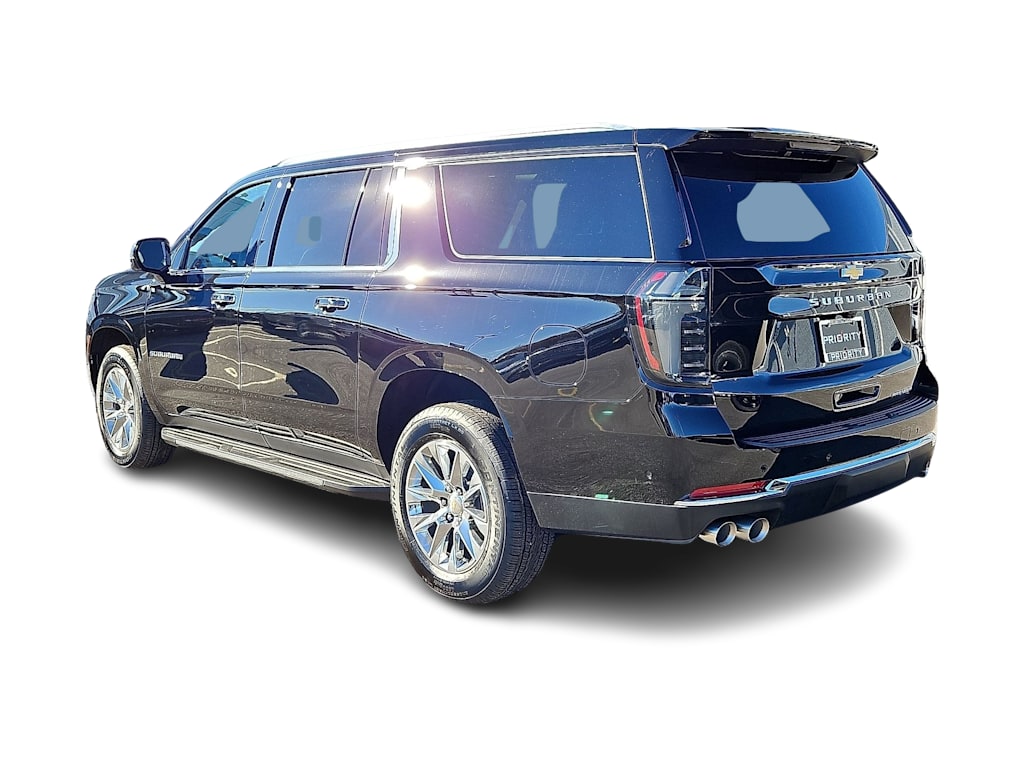 Thumbnail: 2026 Chevrolet Suburban - 3
