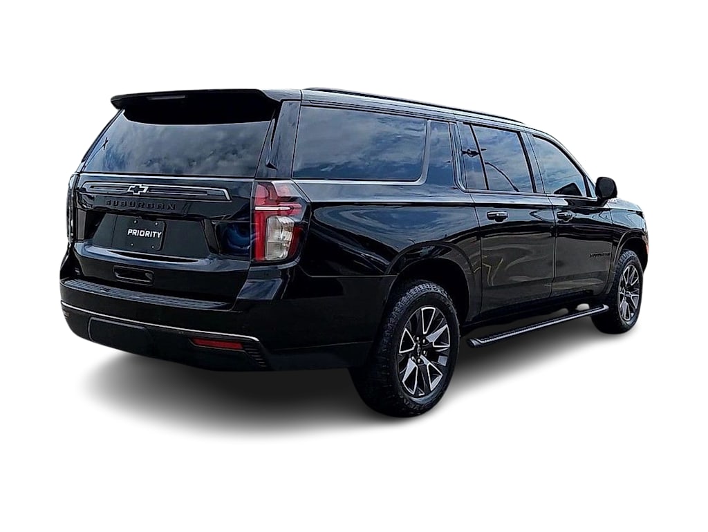 Thumbnail: 2021 Chevrolet Suburban - 23