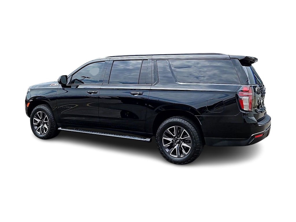 Thumbnail: 2021 Chevrolet Suburban - 4