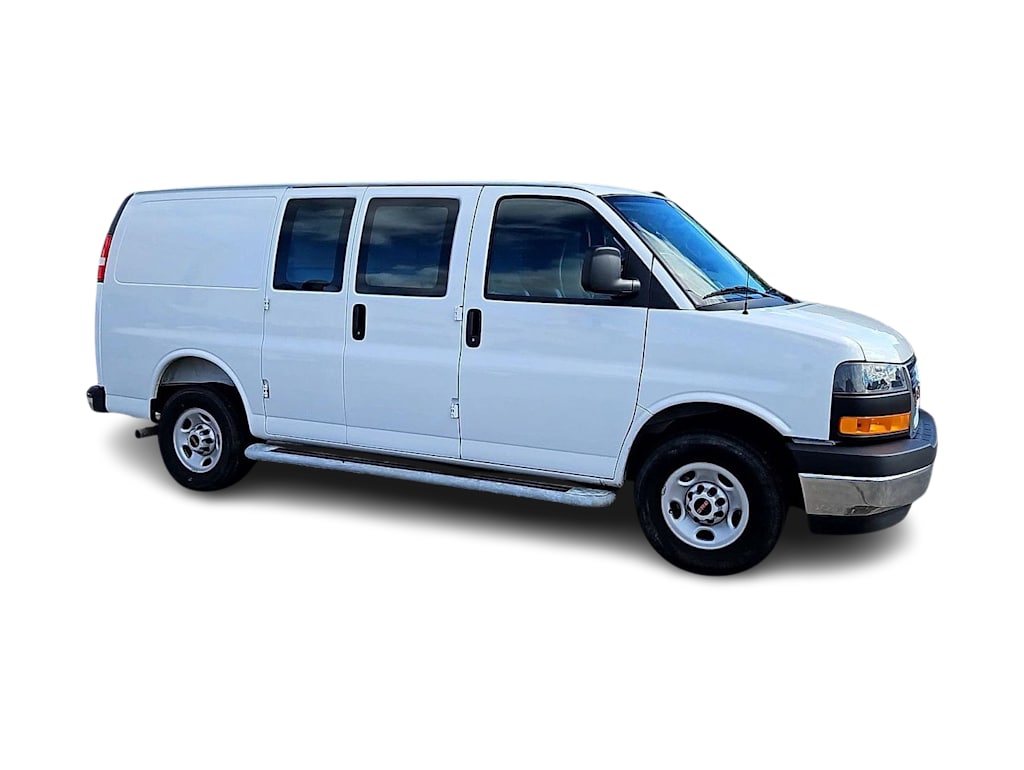 Thumbnail: 2025 GMC Savana - 18