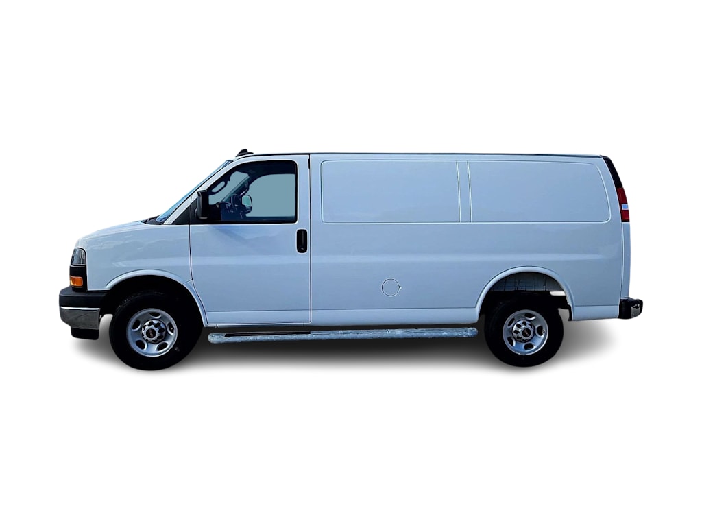 Thumbnail: 2025 GMC Savana - 3