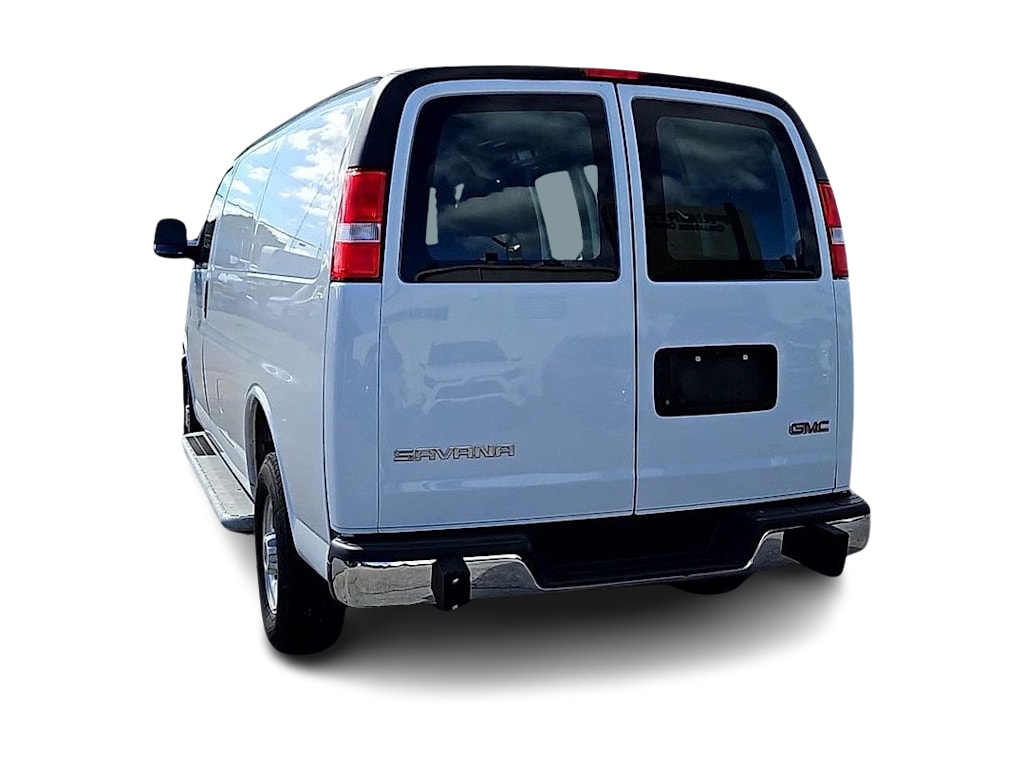 Thumbnail: 2025 GMC Savana - 21