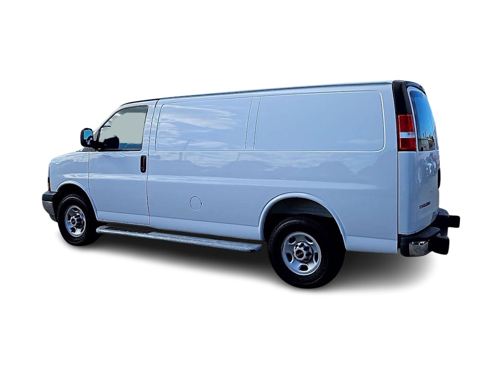 Thumbnail: 2025 GMC Savana - 4