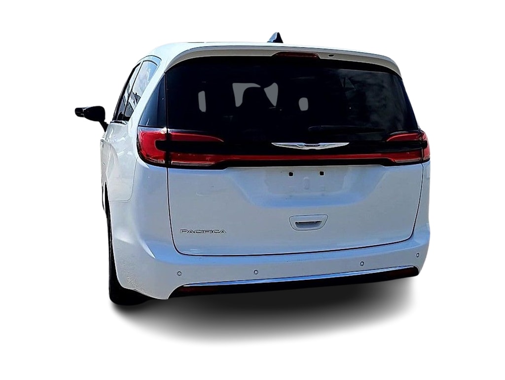 Thumbnail: 2024 Chrysler Pacifica - 4